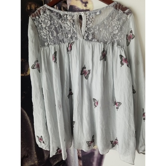 GIULIA Women's Long Sleeve Lace Trim Neckline Silk Overlay Butterfly Blouse sz M - Picture 6 of 9